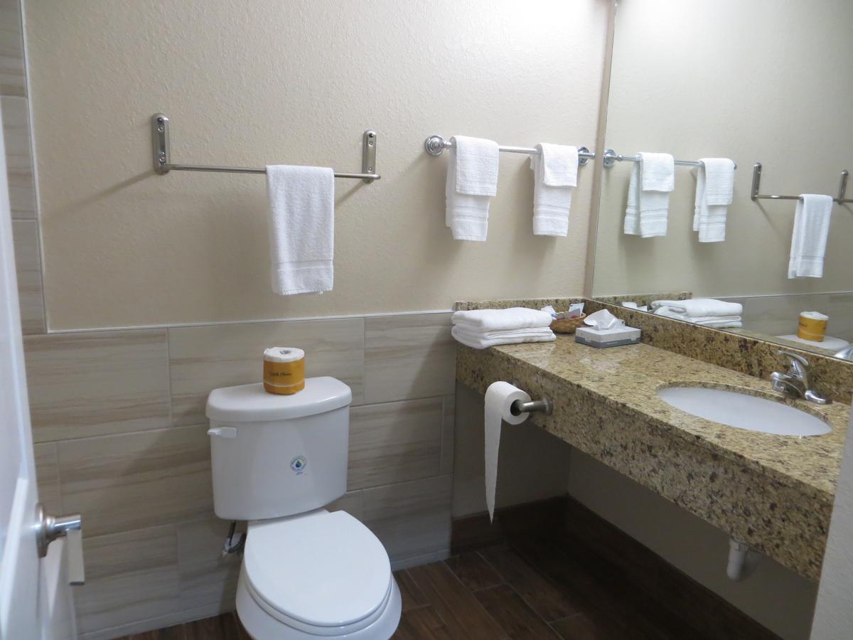 Scottish Inn&Suites Baytown Zewnętrze zdjęcie
